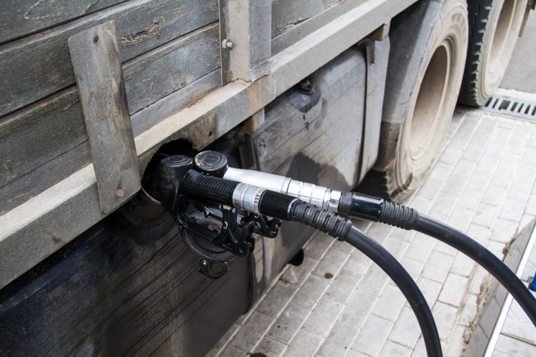Как защитить свой автопарк от воровства топлива?